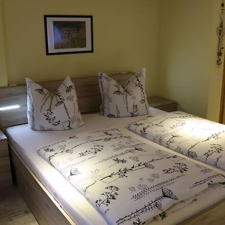 Mit Garten- Grill Und Terrasse By Interhome Курорт Йонсдорф